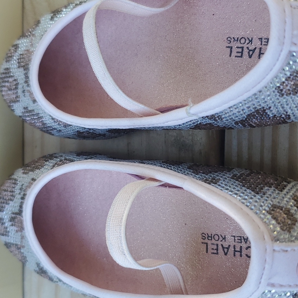 Michael Kors pink leopard girl's size 10 - Picture 4 of 16